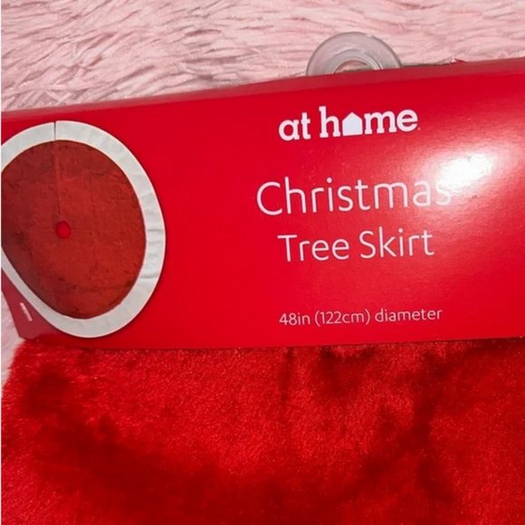 Christmas Tree Skirt - Picture 2 of 3